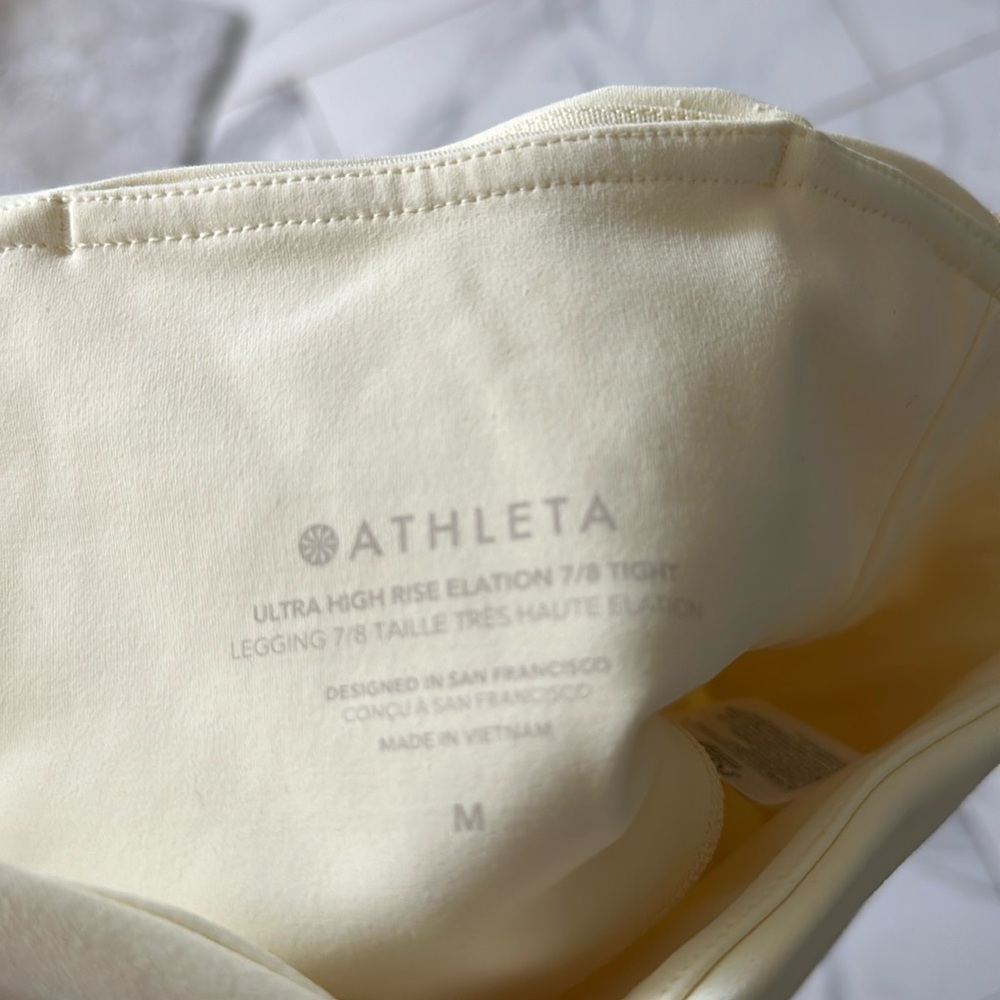 NWOT Athleta Ultra High Rise Elation 7/8 Leggings - butter yellow